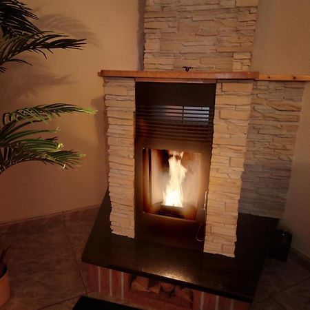 Goldhouse - Sauna, Whirlpool, Switch, Darts & Mehr Andernach Exterior foto