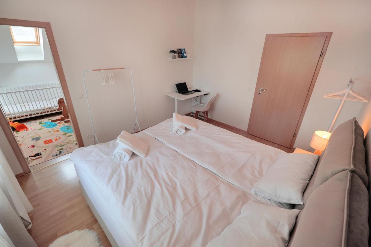 Goldhouse - Sauna, Whirlpool, Switch, Darts & Mehr Andernach Exterior foto
