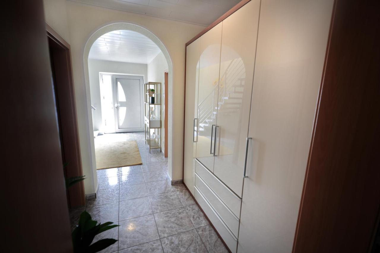 Goldhouse - Sauna, Whirlpool, Switch, Darts & Mehr Andernach Exterior foto