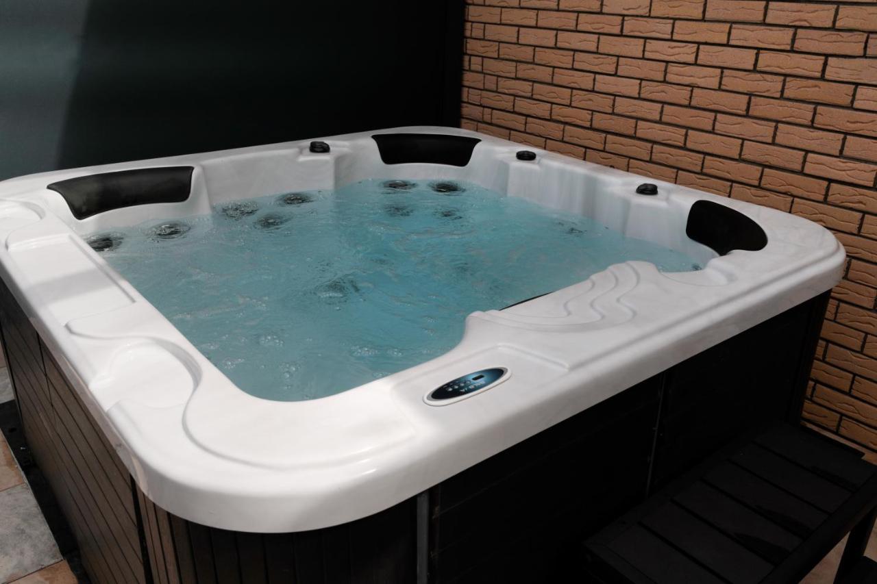 Goldhouse - Sauna, Whirlpool, Switch, Darts & Mehr Andernach Exterior foto
